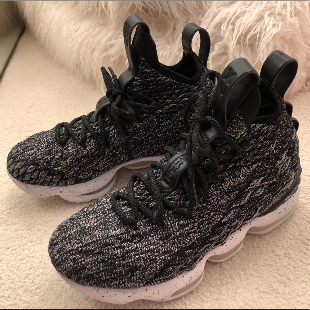 Nike LeBron 15 Soldier “ashes”